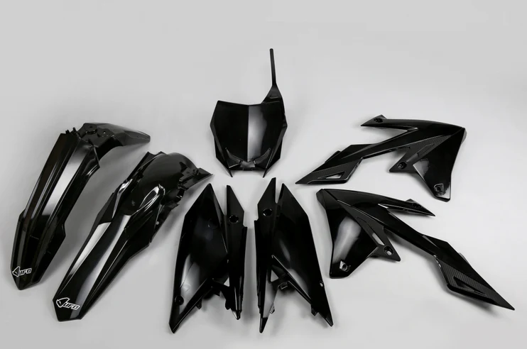 SUZUKI PLASTIC KIT - Image 3